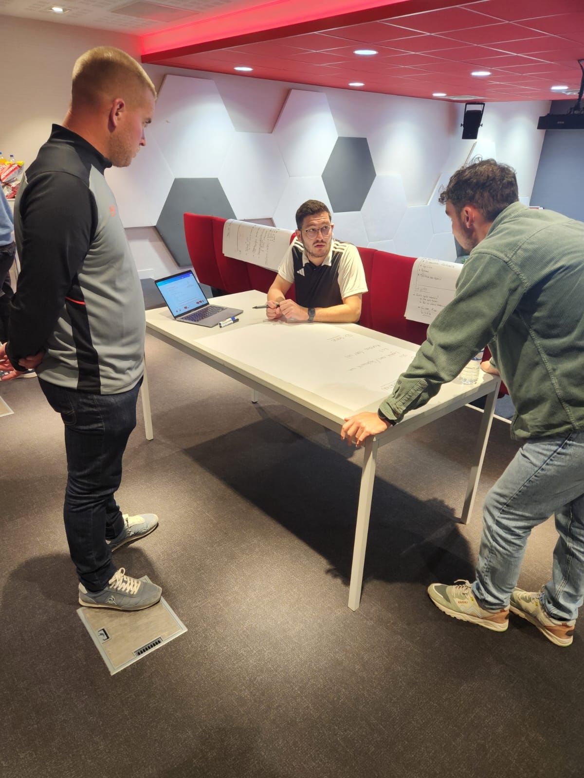 Premi&egrave;re rencontre technique